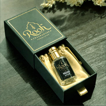 Mitti Attar